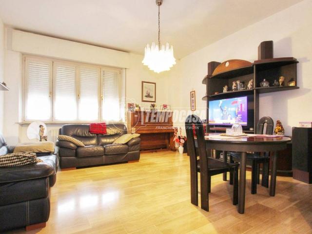 Appartamento in vendita a Vallemiano, Marche