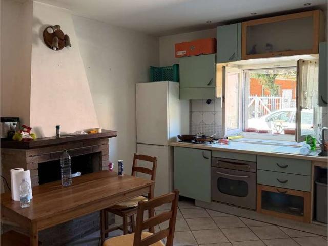 Appartamento in vendita a Palombare, Marche