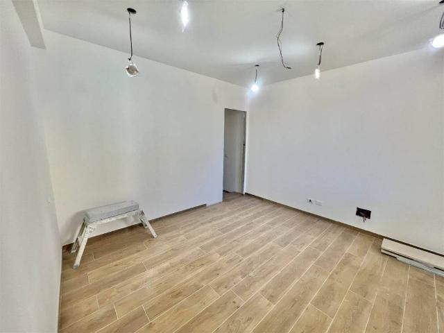Appartamento in vendita a Marche, Ancona