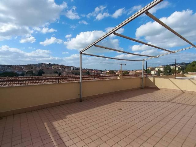 Appartamento in vendita a Marche, Ancona