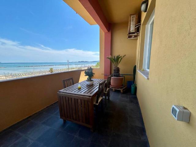 Appartamento in vendita a Palombina, Ancona