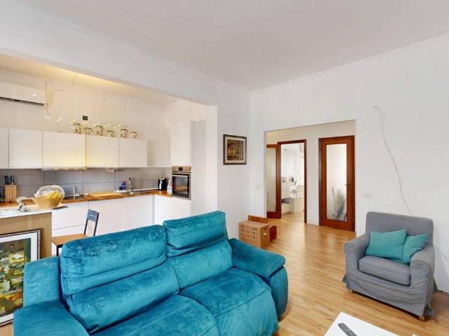 Appartamento in vendita a Vallemiano, Marche