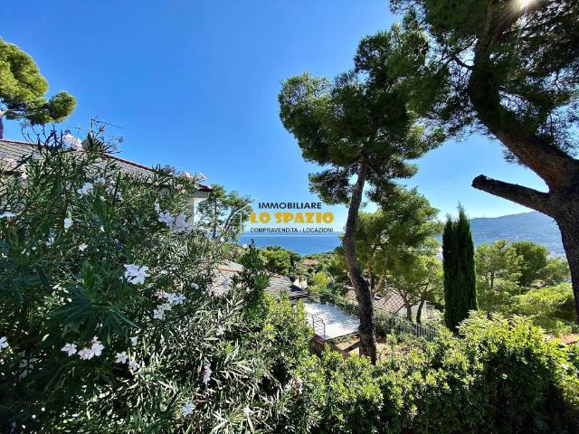 Appartamento in vendita a Andora, Liguria