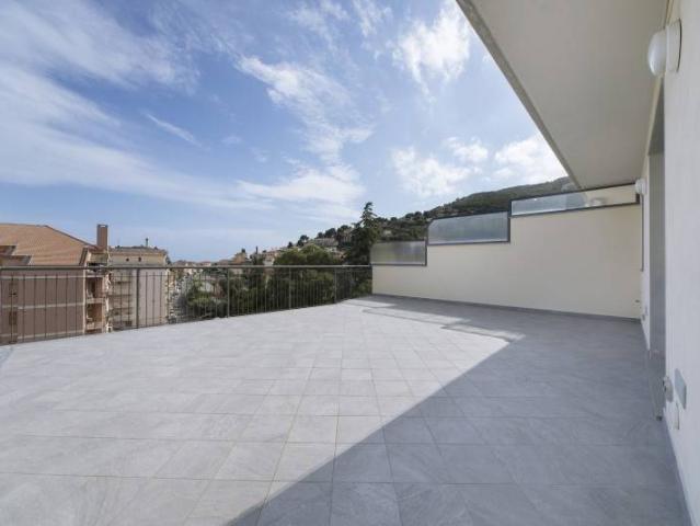 Appartamento in vendita a Andora, Liguria