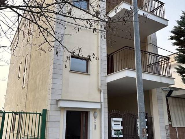 Appartamento in vendita a Puglia, Barletta-andria-trani
