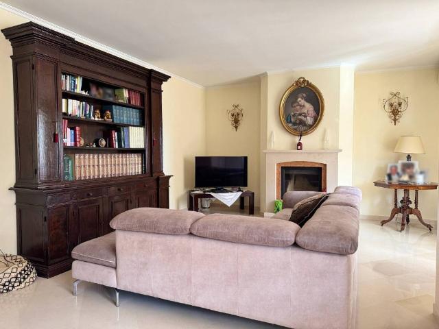 Appartamento in vendita a Andria, Barletta-andria-trani