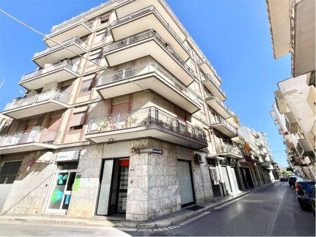 Appartamento in vendita a Puglia, Barletta-andria-trani