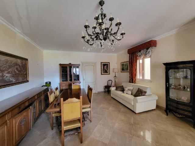 Appartamento in vendita a Puglia, Barletta-andria-trani