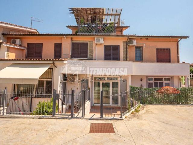 Appartamento in vendita a Roma Capitale, Lazio