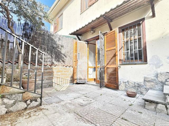 Appartamento in vendita a Roma Capitale, Lazio