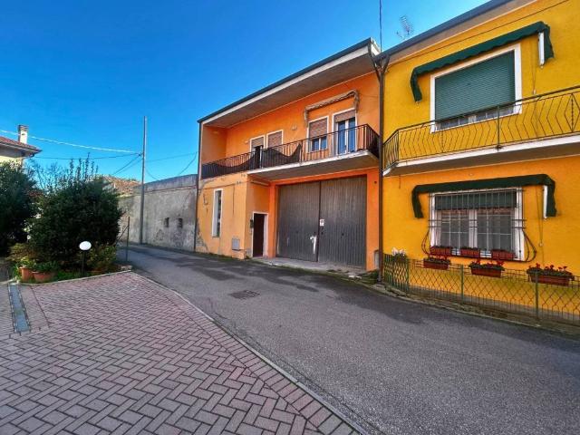 Appartamento in vendita a Anguillara Veneta, Veneto