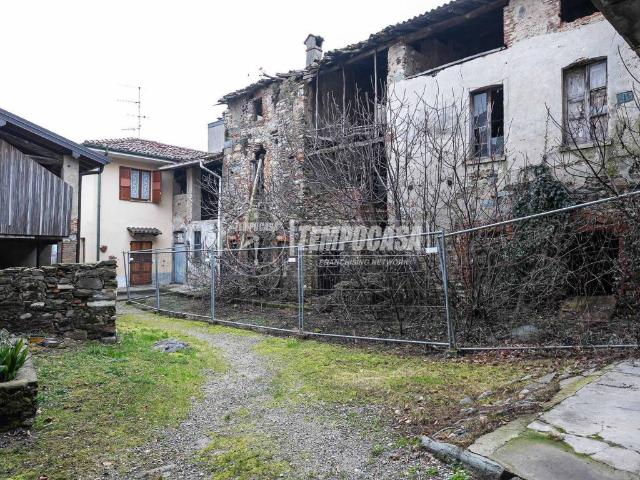 Rustico in vendita a Annone Di Brianza, Lombardia