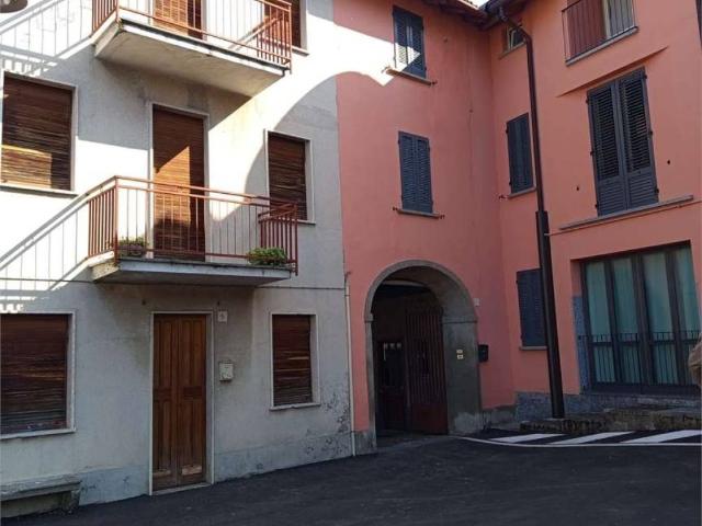 Appartamento in vendita a Annone Di Brianza, Lombardia