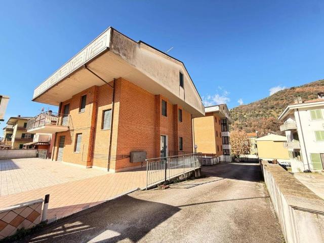Appartamento in vendita a Antrodoco, Lazio