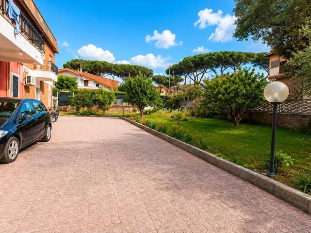 Appartamento in vendita a Roma Capitale, Lazio