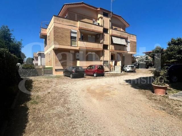 Appartamento in vendita a Lido di Enea, Roma Capitale
