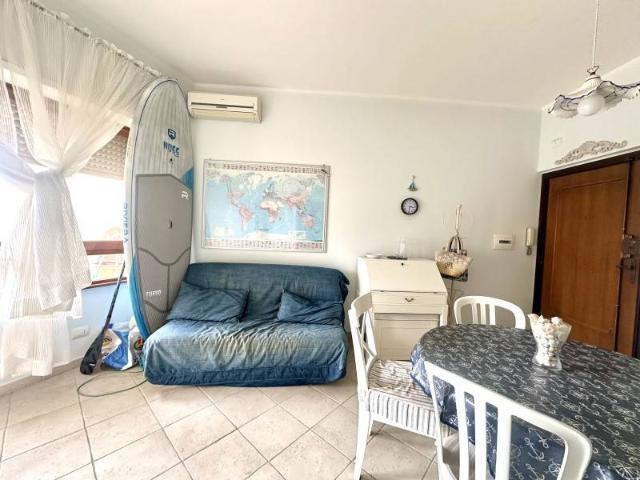 Appartamento in vendita a Lido di Enea, Roma Capitale