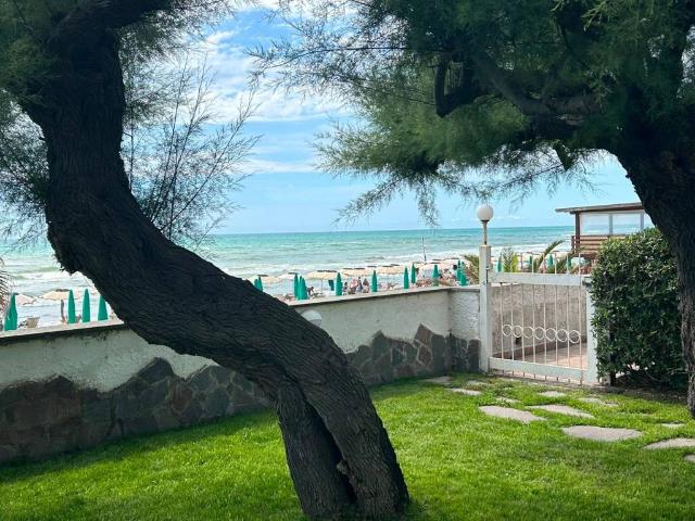 Appartamento in vendita a Lido di Enea, Roma Capitale