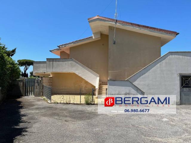 Appartamento in vendita a Selva Secca, Roma Capitale