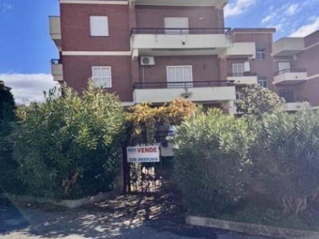 Appartamento in vendita a Lido di Marechiaro, Roma Capitale
