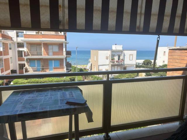 Appartamento in vendita a Lido di Enea, Roma Capitale