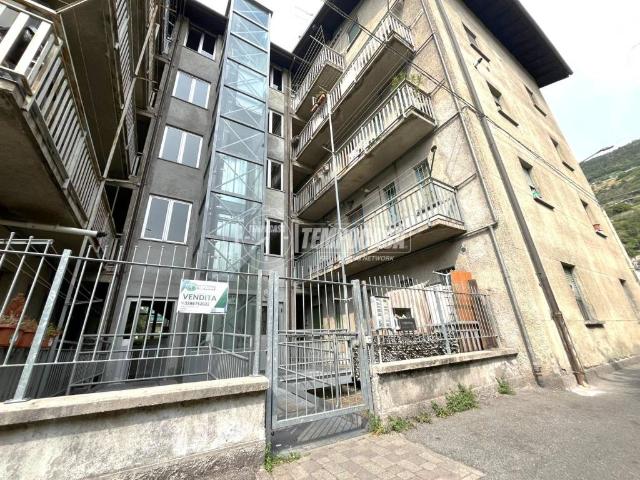 Appartamento in vendita a Le Gotrau, Aosta