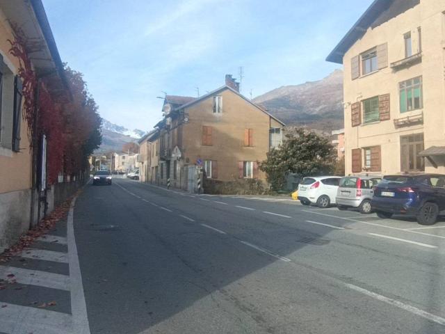 Appartamento in vendita a Porossan-Roppoz, Aosta