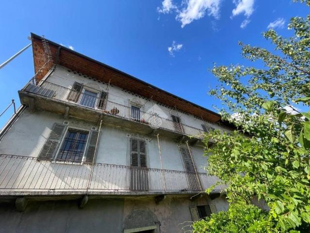 Appartamento in vendita a Arpuilles, Aosta / Aoste