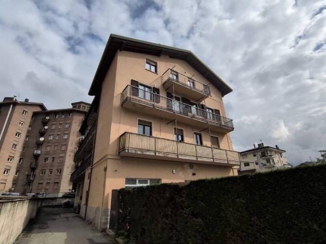 Appartamento in vendita a Busseyaz, Aosta