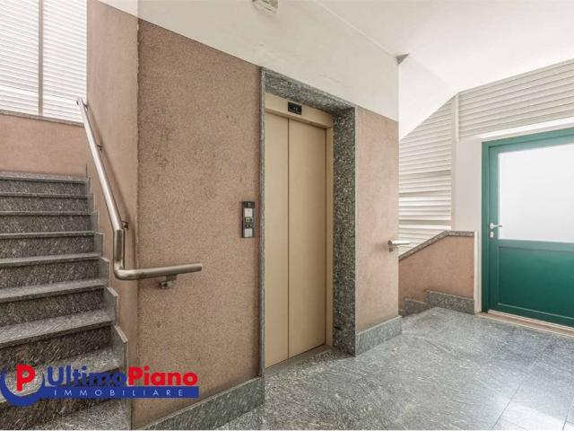 Locale Commerciale in vendita a Busseyaz, Aosta
