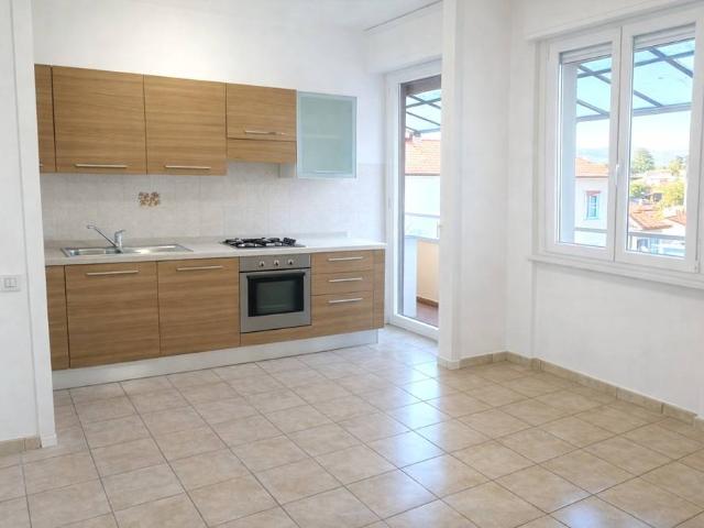 Appartamento in vendita a Cascina Caldara, Appiano Gentile