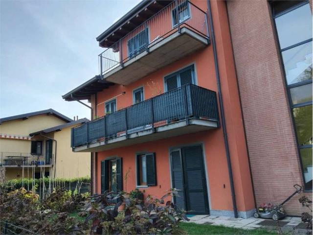 Appartamento in vendita a Appiano Gentile, Lombardia