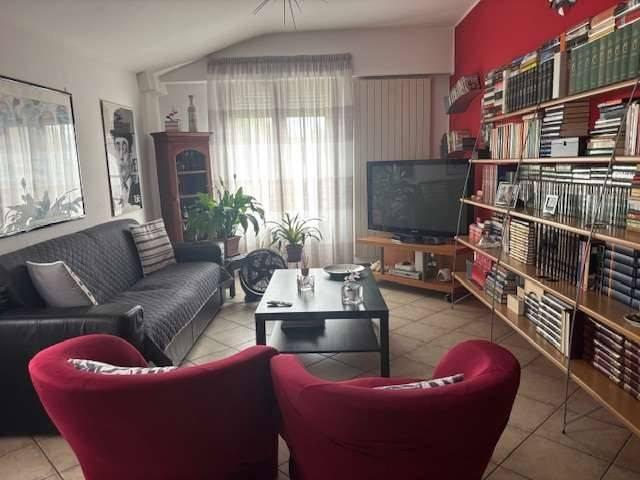 Appartamento in vendita a Cascina Caldara, Appiano Gentile