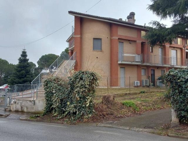 Appartamento in vendita a Marche, Macerata