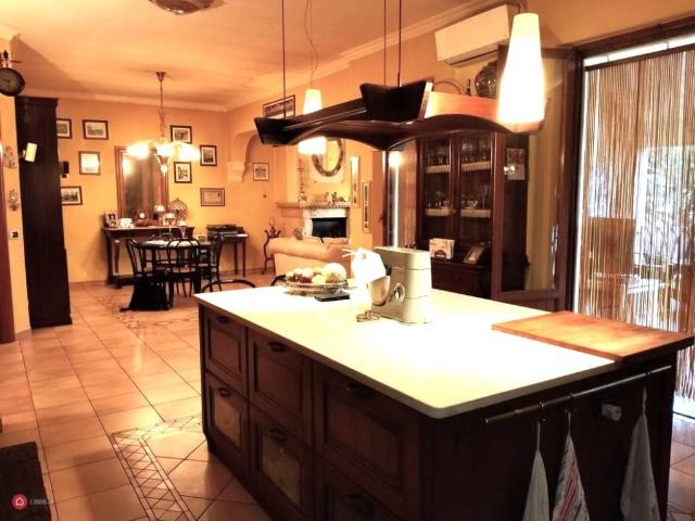 Appartamento in vendita a Marche, Macerata