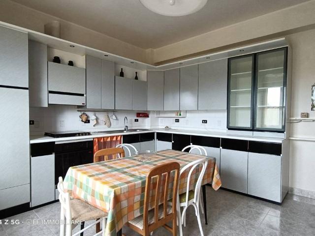 Appartamento in vendita a Marche, Macerata