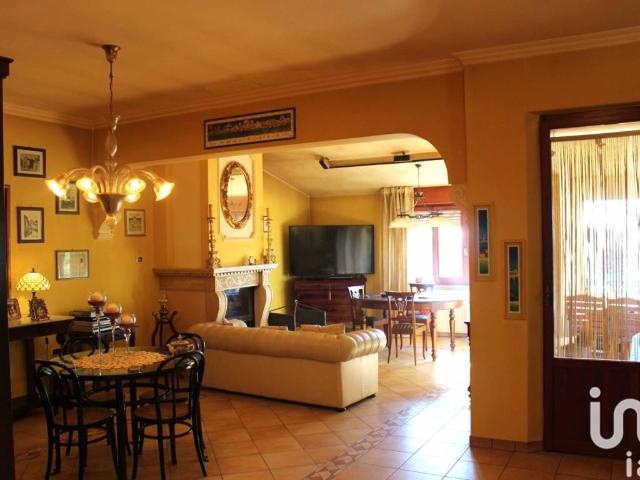 Appartamento in vendita a Marche, Macerata