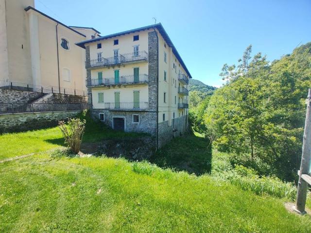 Appartamento in vendita a Comunità montana della valle Camonica, Corteno Golgi