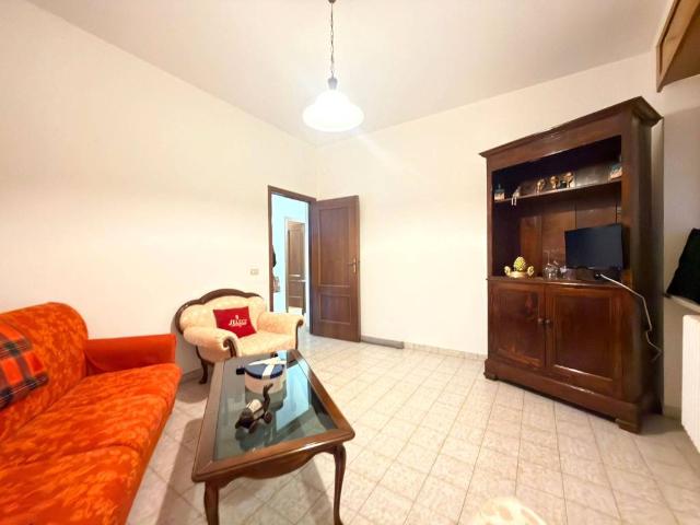 Appartamento in vendita a Apricena, Foggia