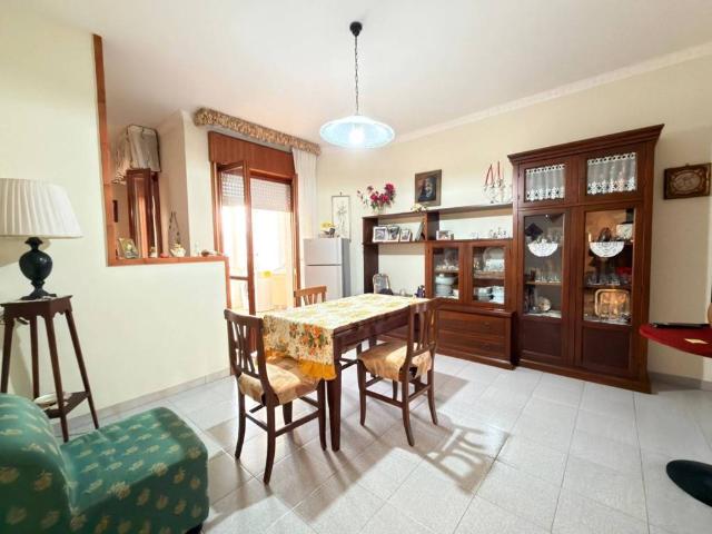 Appartamento in vendita a Apricena, Foggia