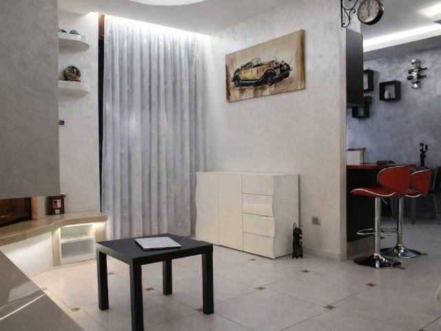 Appartamento in vendita a Apricena, Foggia