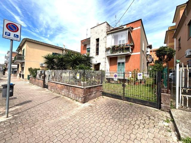 Appartamento in vendita a Aprilia, Lazio