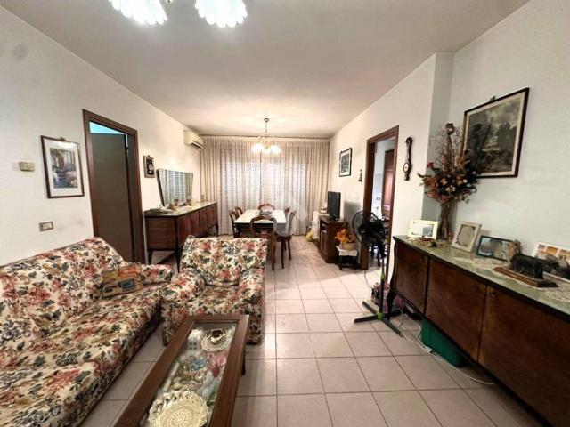 Appartamento in vendita a Guardapasso, Aprilia