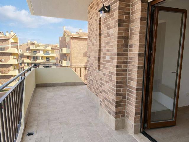 Appartamento in vendita a Aprilia, Lazio