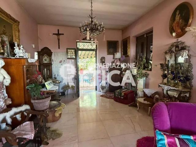 Villa Indipendente in vendita a Le Salzare, Aprilia