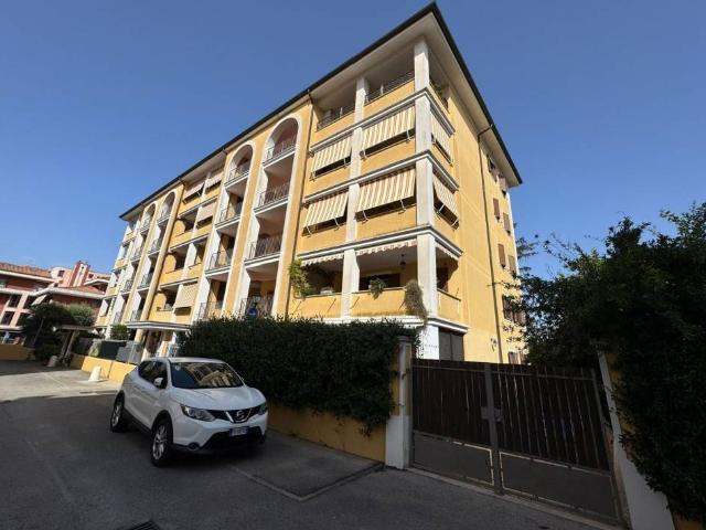 Appartamento in vendita a Aprilia, Lazio
