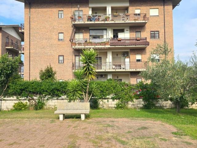 Appartamento in vendita a Aprilia, Lazio