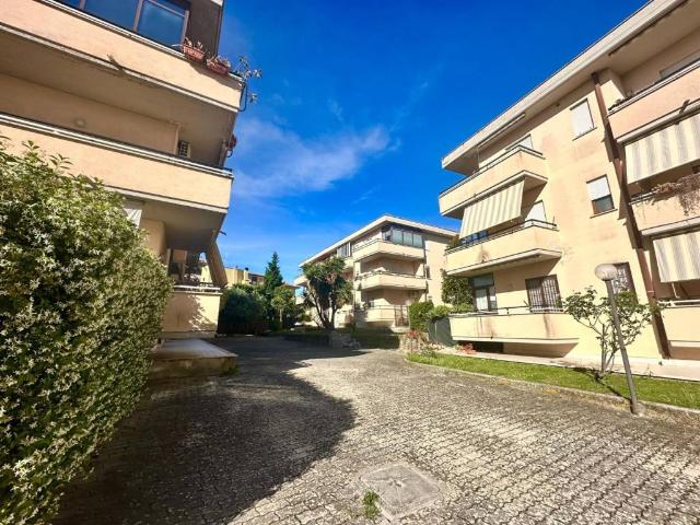 Appartamento in vendita a Campoleone Scalo, Aprilia
