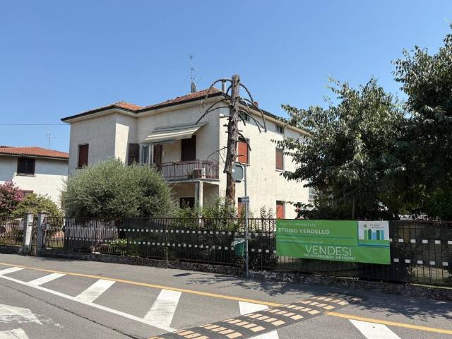 Appartamento in vendita a Arcene, Lombardia