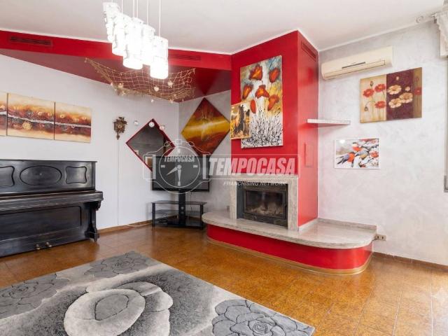 Appartamento in vendita a Arcene, Lombardia